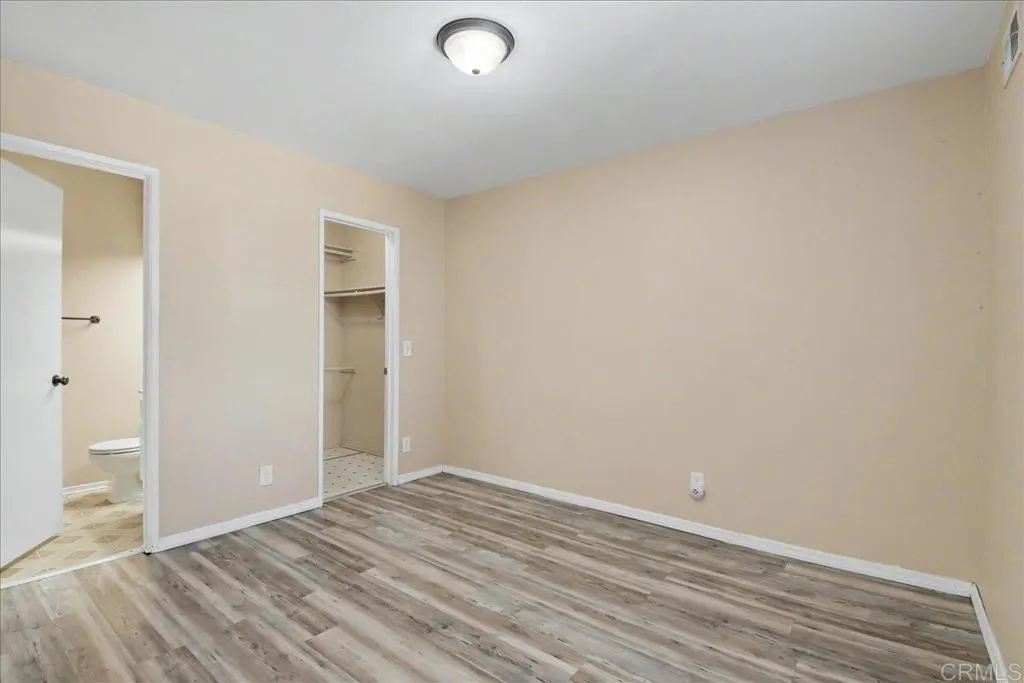 https://cdn.realtyfeed.com/cdn/127/306799087/24b99232ae0788f8aafb47bc5f984bca.webp