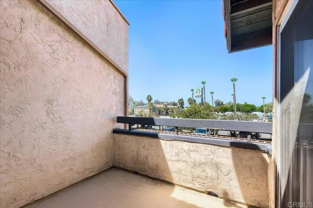 https://cdn.realtyfeed.com/cdn/127/306799087/58e97369179dd8876a2256ec4aefed2e.webp