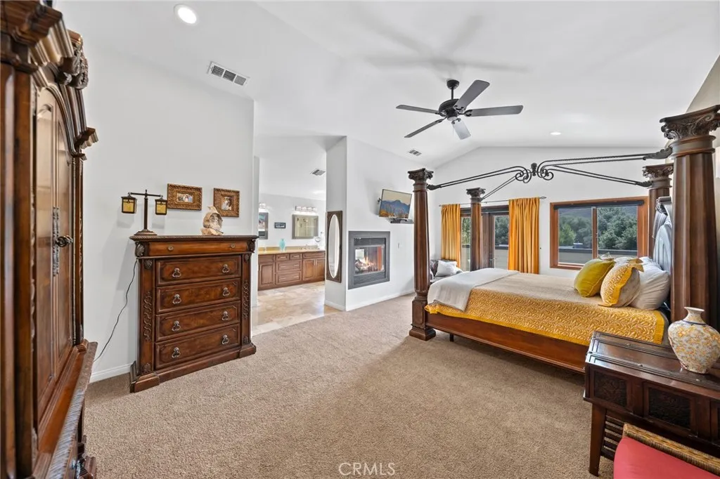 https://cdn.realtyfeed.com/cdn/127/306799224/099ec913c9adc9103241647e04aa11bd.webp