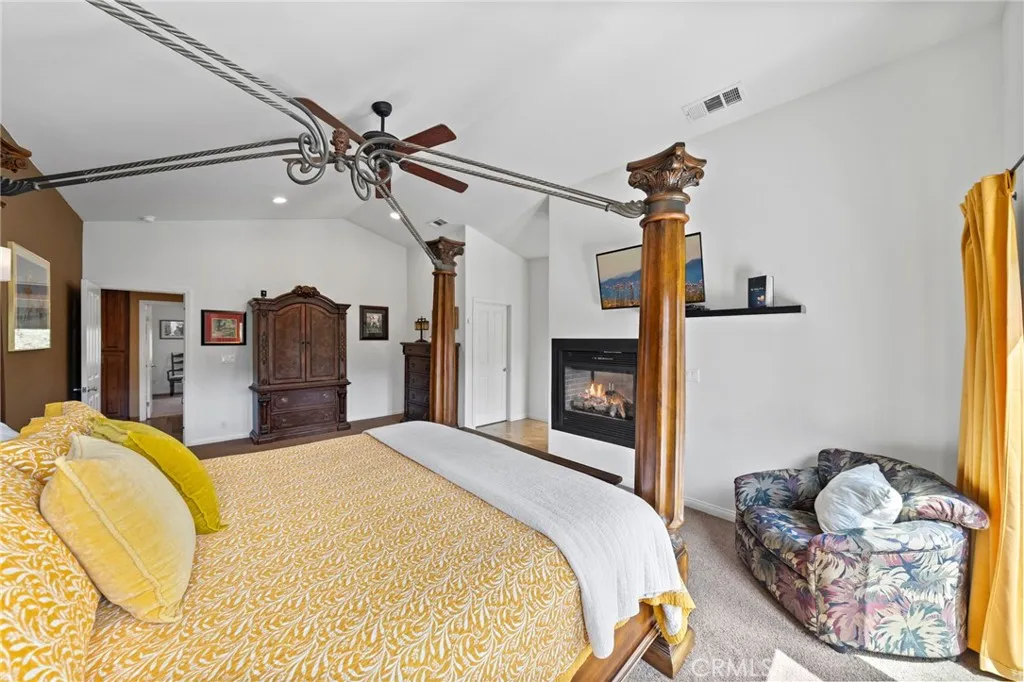 https://cdn.realtyfeed.com/cdn/127/306799224/71117fa98a7f5dff027e0727966def42.webp