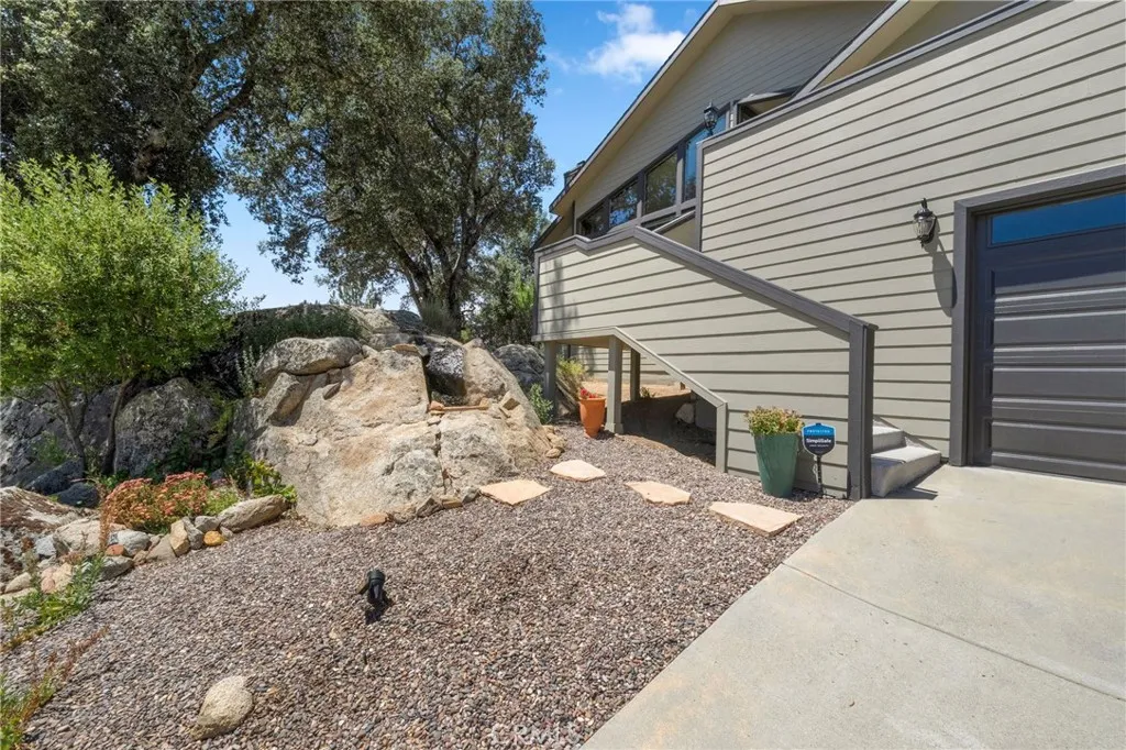 https://cdn.realtyfeed.com/cdn/127/306799224/8956acfe5b27e385df36940eb4885a41.webp