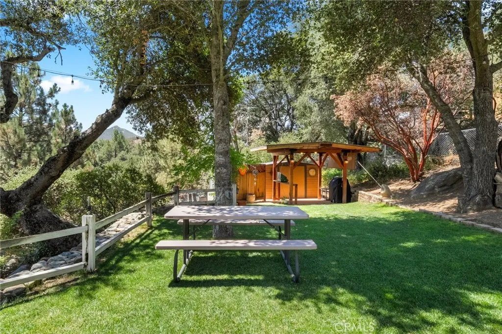 https://cdn.realtyfeed.com/cdn/127/306799224/a75e21507166b45ed972e0e0f87d03a4.webp