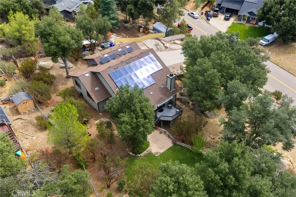 https://cdn.realtyfeed.com/cdn/127/306799224/ade435c5c6369bdd30236d232c5b5085.webp