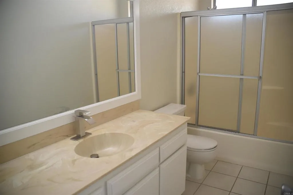 https://cdn.realtyfeed.com/cdn/127/306799231/5b358a04532435722cd32a78eede55f1.webp