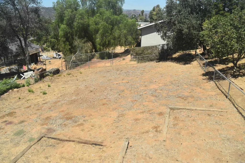 https://cdn.realtyfeed.com/cdn/127/306799231/9c0942a6151327a581080726e62ac723.webp
