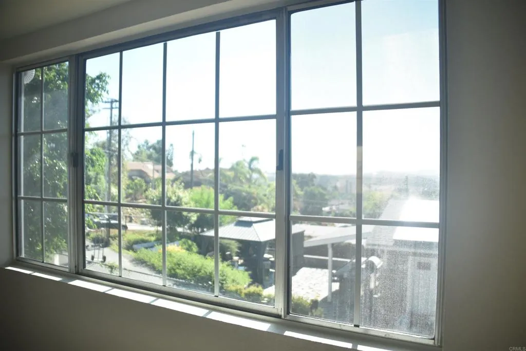 https://cdn.realtyfeed.com/cdn/127/306799231/9c3139f0d0a209d358a536633db69abb.webp