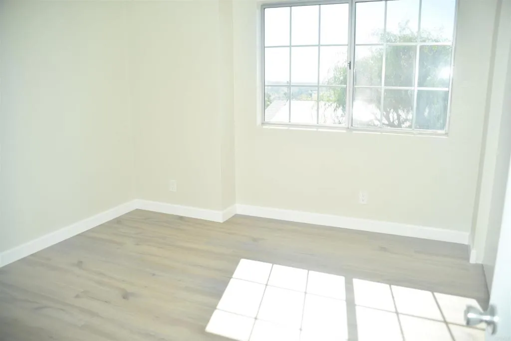 https://cdn.realtyfeed.com/cdn/127/306799231/a23deceb34774580f76255dc3d562dfe.webp