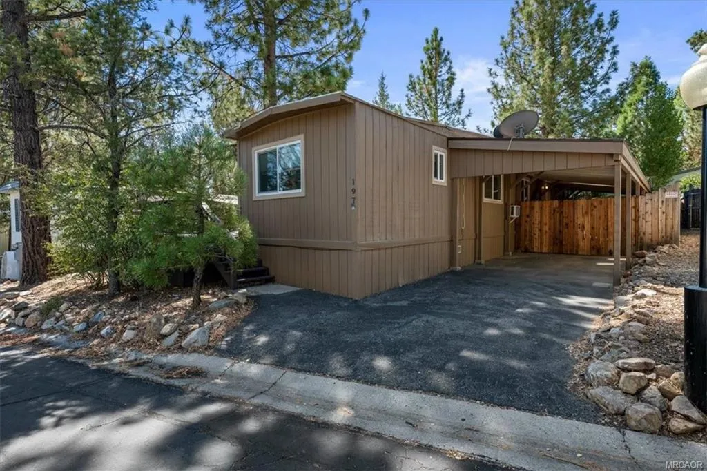 391 Montclair Drive, Big Bear, CA - Main photo, Big Bear, CA