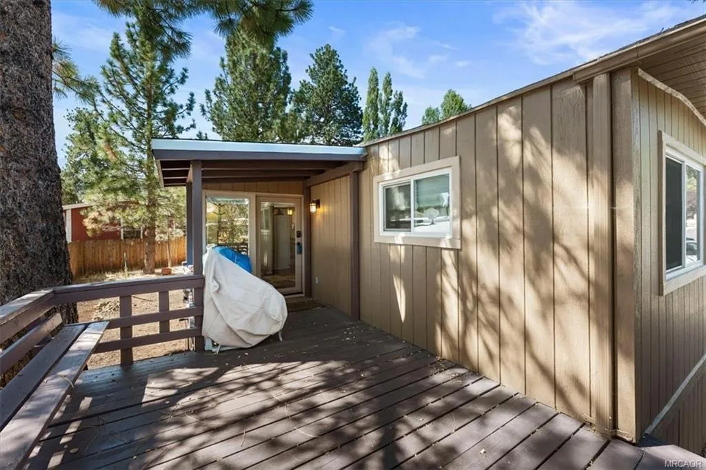391 Montclair Drive, Big Bear, CA - Photo 4 of 26, Big Bear, CA