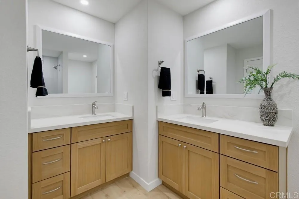 https://cdn.realtyfeed.com/cdn/127/306799243/111e5b55d868010cb92fec275678ba0c.webp