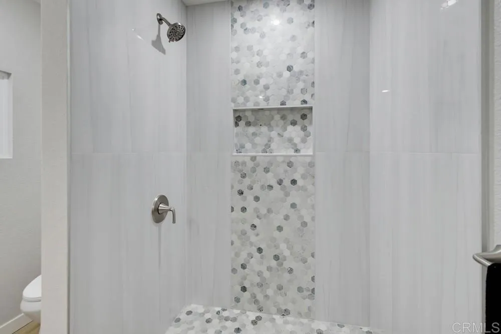https://cdn.realtyfeed.com/cdn/127/306799243/1c6f97d0aa69415252f4101cd4b3e5eb.webp