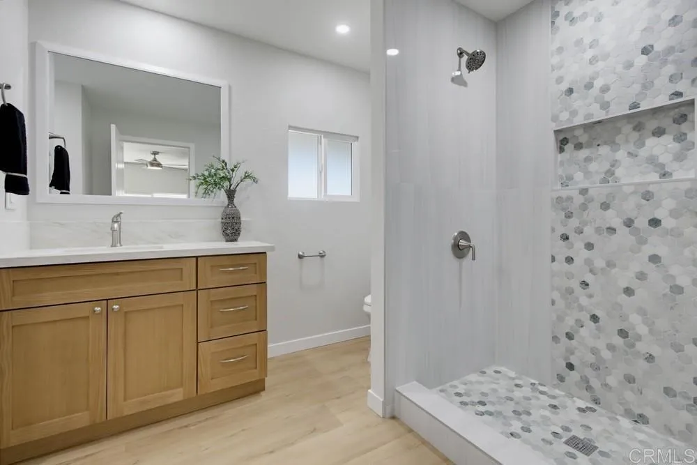 https://cdn.realtyfeed.com/cdn/127/306799243/ba5e7560ef3b7e5881e5d1fc1a775973.webp