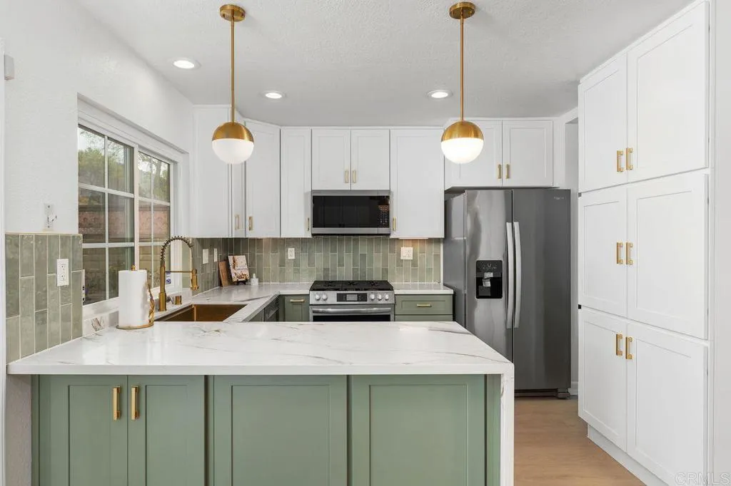 https://cdn.realtyfeed.com/cdn/127/306799257/9bbd2edf720833d57b257241655482ac.webp