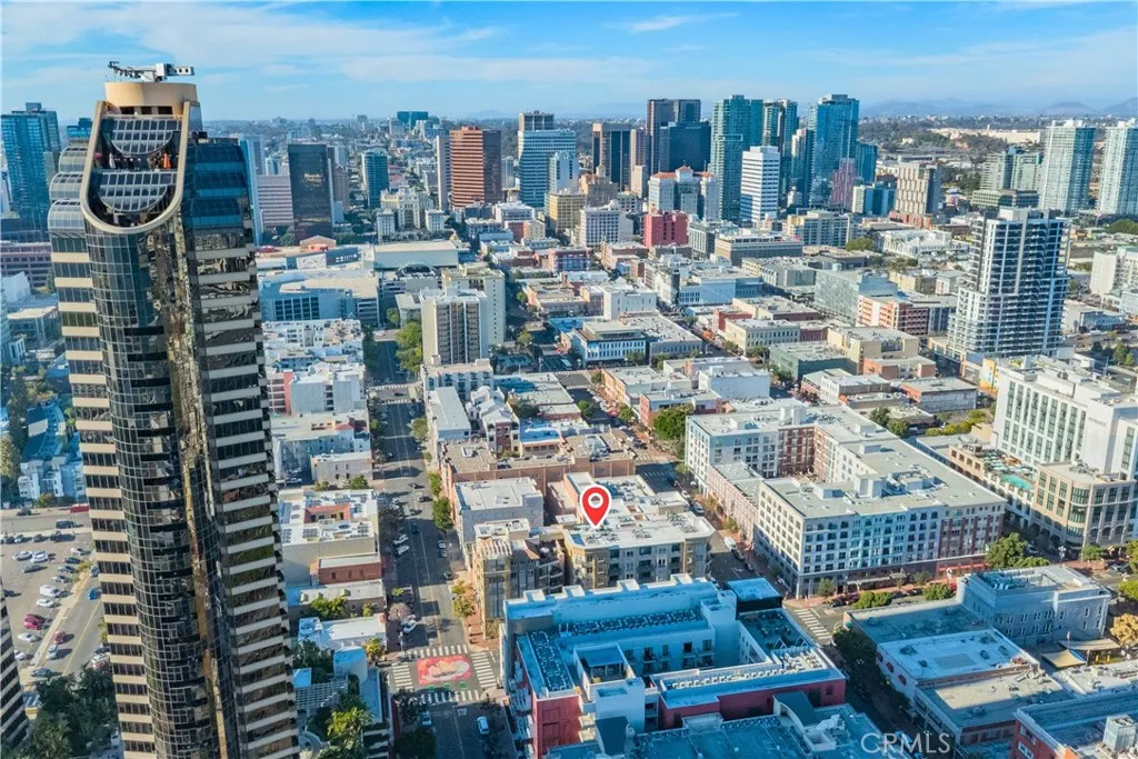 https://cdn.realtyfeed.com/cdn/127/306799269/9e30427e74b59a662d5425e7f9c7e027.webp