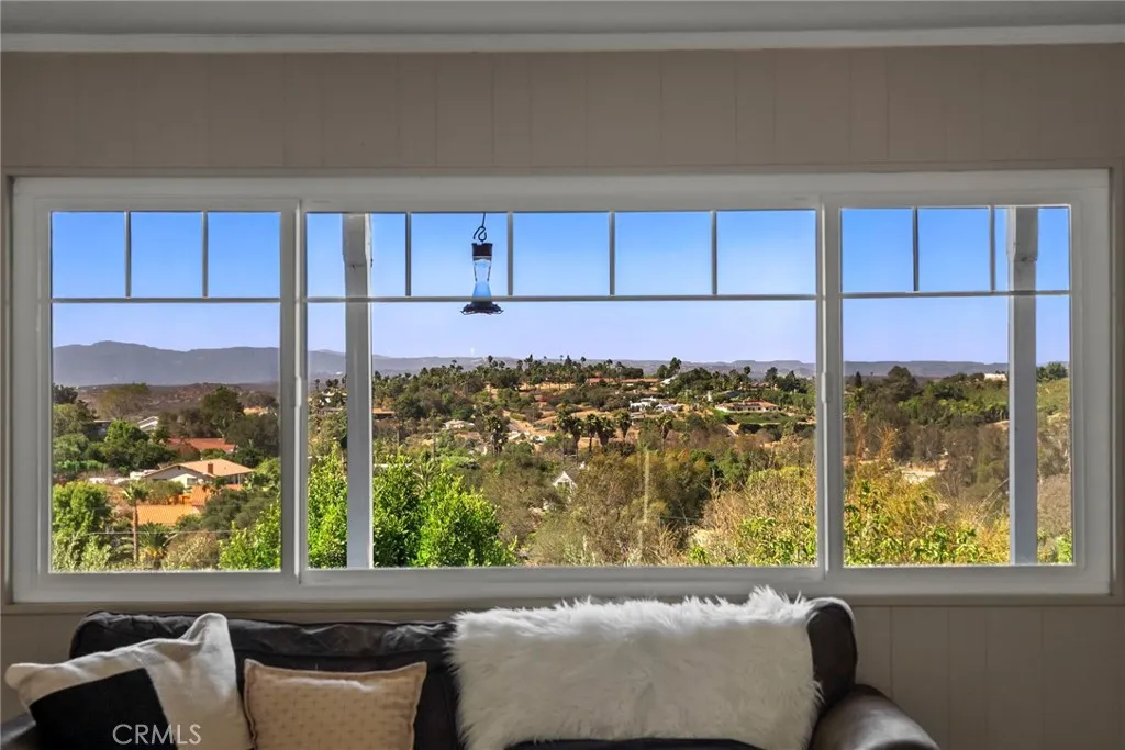 5012 Sleeping Indian, Fallbrook, CA 92028 - Photo 4 of 64, Fallbrook, CA