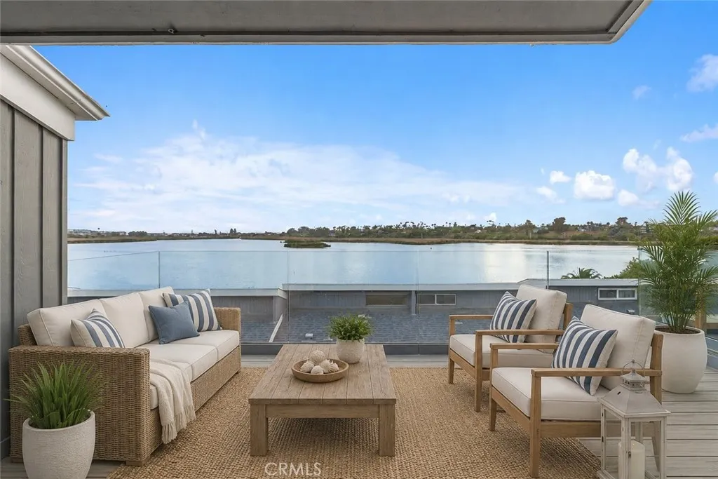 https://cdn.realtyfeed.com/cdn/127/306799307/a49360cd9519d17d2340697b07db8fe1.webp
