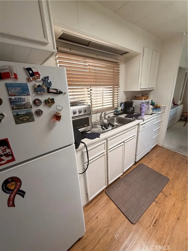 https://cdn.realtyfeed.com/cdn/127/306799349/ccf26de1312625e70005ec87e7a85cd7.webp