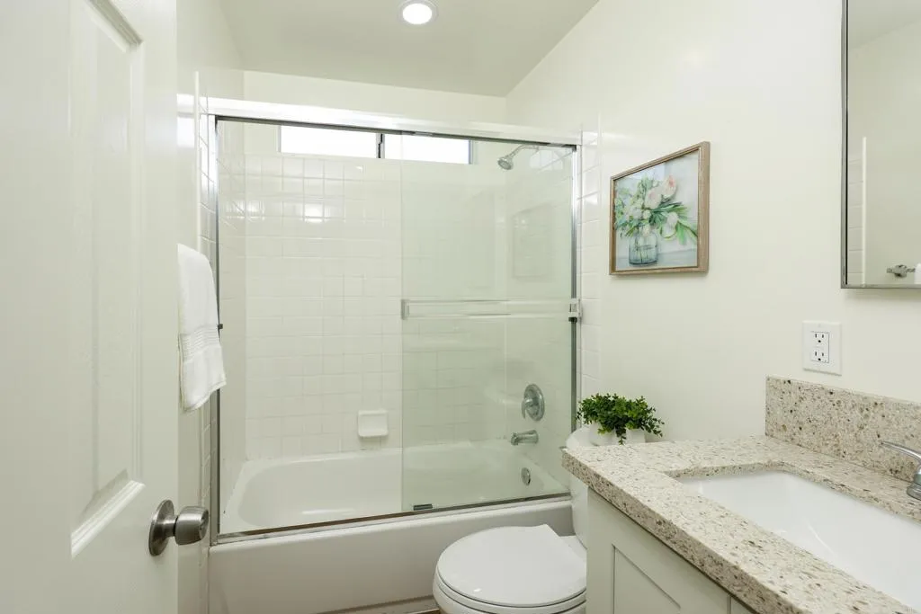 https://cdn.realtyfeed.com/cdn/127/306799364/42bdf39163a7a776da6a0268d60ba103.webp