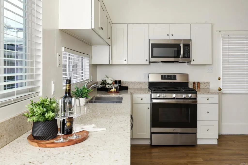 https://cdn.realtyfeed.com/cdn/127/306799364/4ae88a168430ba0ff55f7fa559ce046d.webp