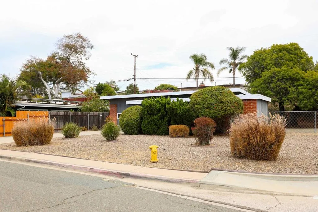 https://cdn.realtyfeed.com/cdn/127/306799364/4f3341061faf2f43c4103dca8f5b6c51.webp