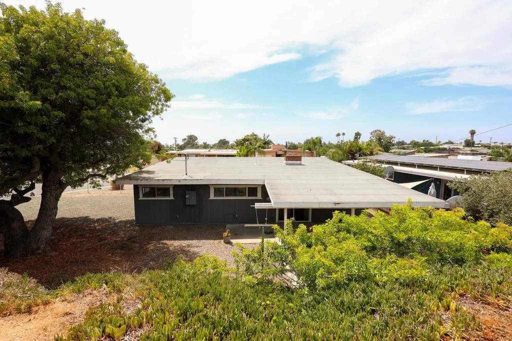 https://cdn.realtyfeed.com/cdn/127/306799364/94d63f6b11453c189b50eddaad1ec321.webp