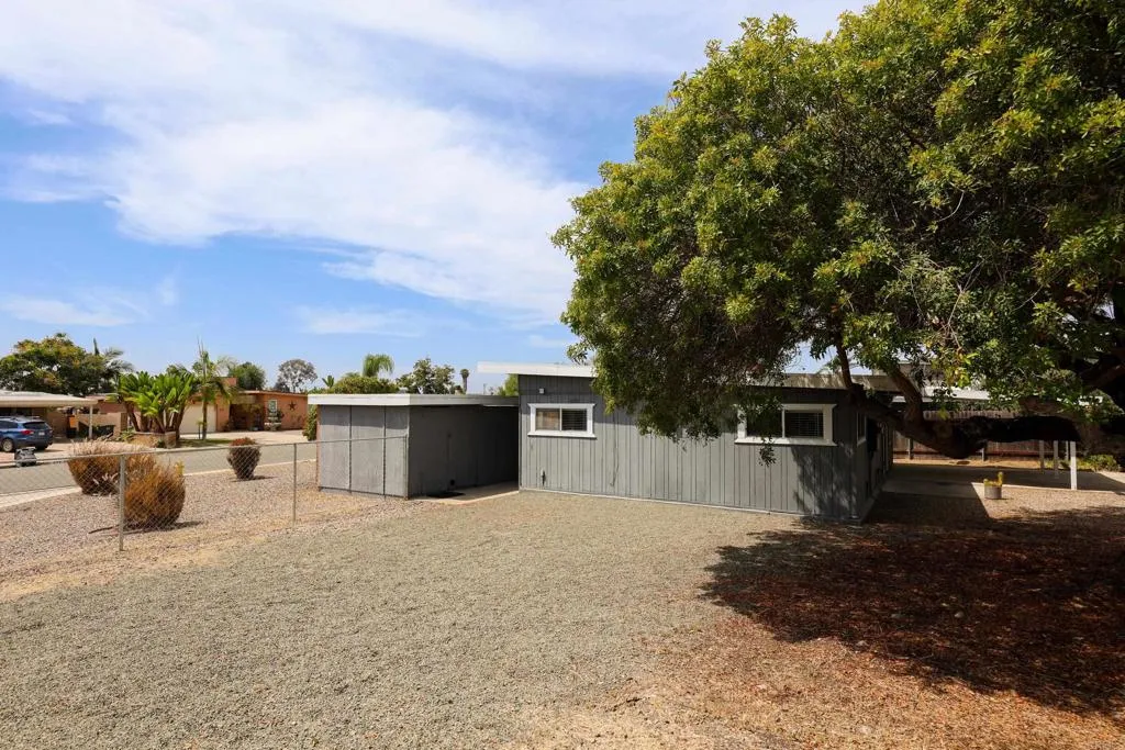 https://cdn.realtyfeed.com/cdn/127/306799364/c9e610ace08db883b8282864a71de9fe.webp