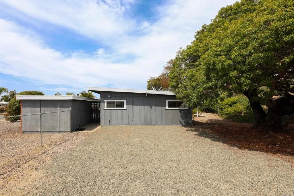 https://cdn.realtyfeed.com/cdn/127/306799364/d675686e353476d3505851d3601afa20.webp