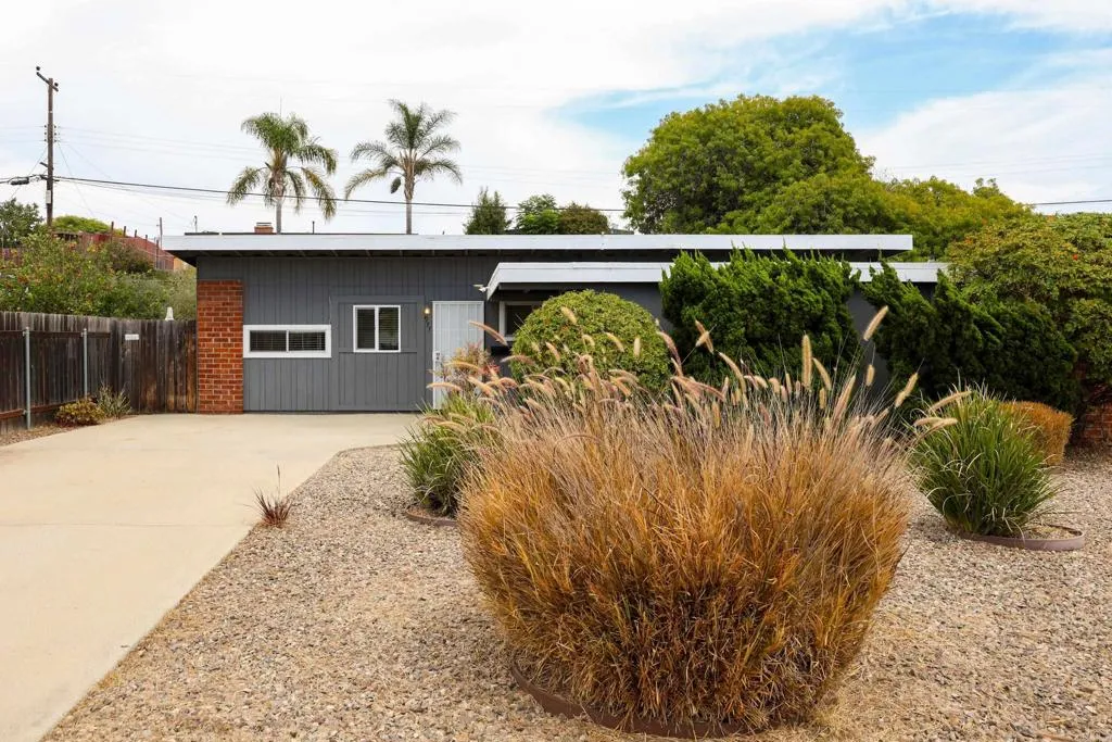 https://cdn.realtyfeed.com/cdn/127/306799364/e8798a555825fc2137be035fe9c168f5.webp