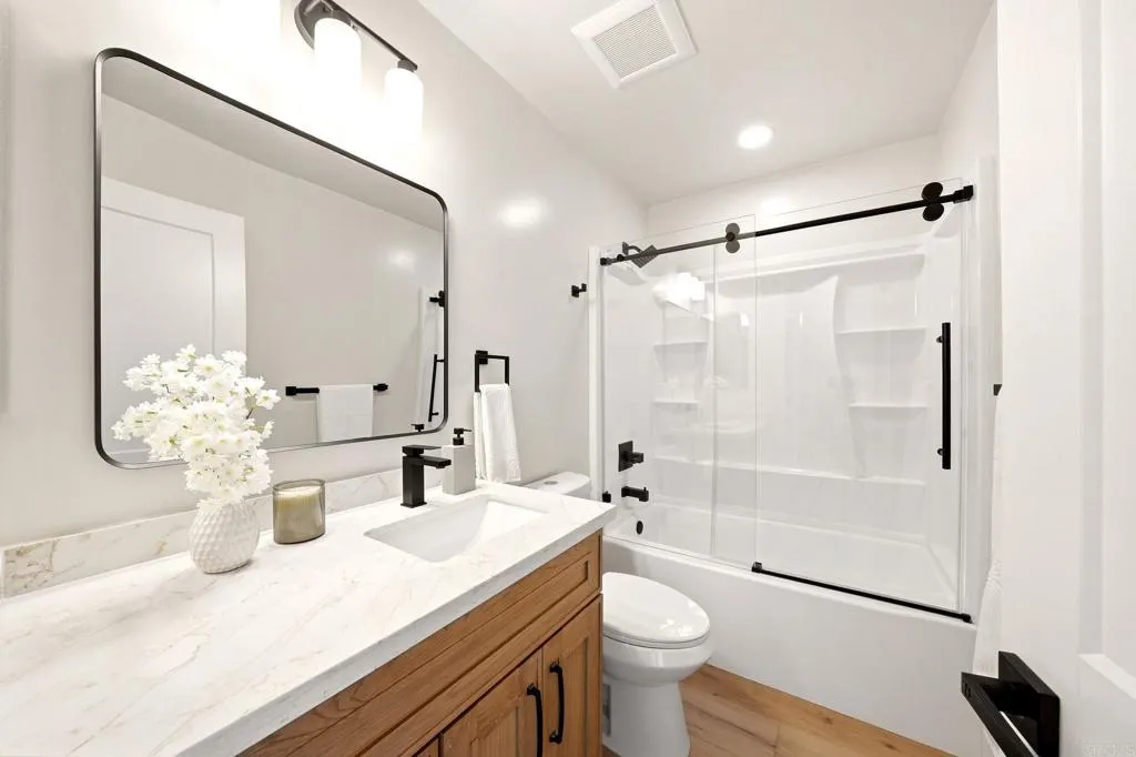 https://cdn.realtyfeed.com/cdn/127/306799387/1c1de02fa91ac06e85ea0c7a04fc59d8.webp