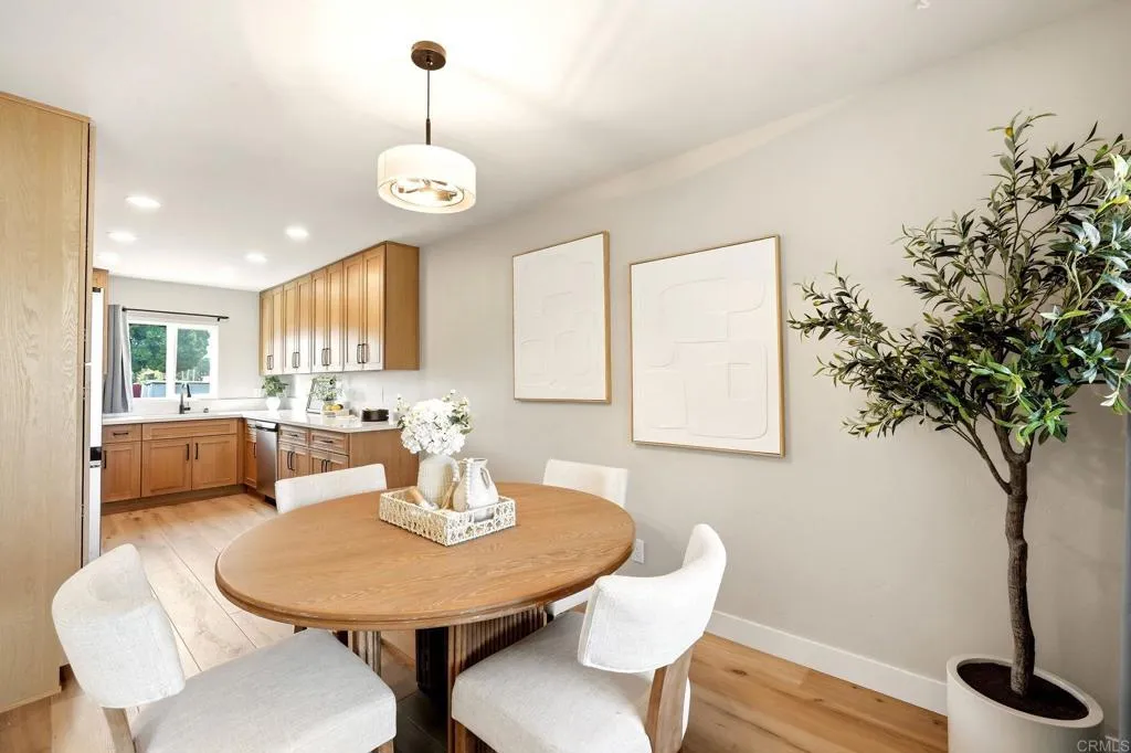 https://cdn.realtyfeed.com/cdn/127/306799387/69e6d20cc52e6051720b28788ea931d5.webp
