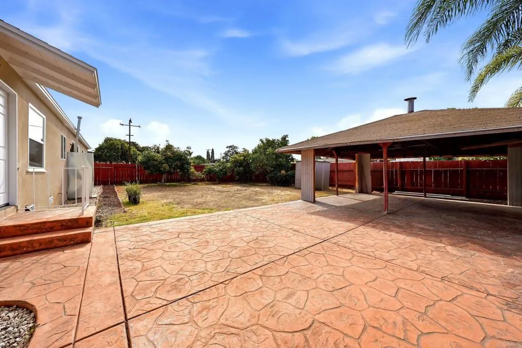 https://cdn.realtyfeed.com/cdn/127/306799387/9815171c100a50fc8ca34295d1290f32.webp