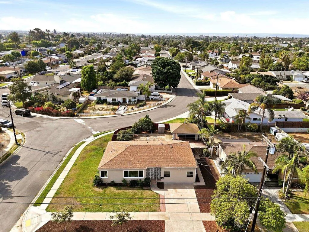 https://cdn.realtyfeed.com/cdn/127/306799387/eeb7ee4acf87b85bb9321242d5db5452.webp