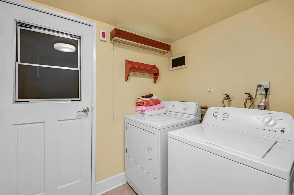 https://cdn.realtyfeed.com/cdn/127/306799388/6afa89a878d4871c1e67df594d713b17.webp