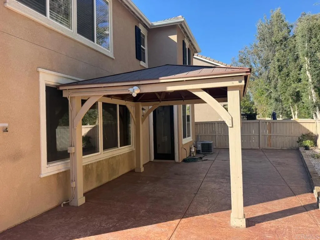 https://cdn.realtyfeed.com/cdn/127/306799438/1230380724f00895230728aacb5abf51.webp