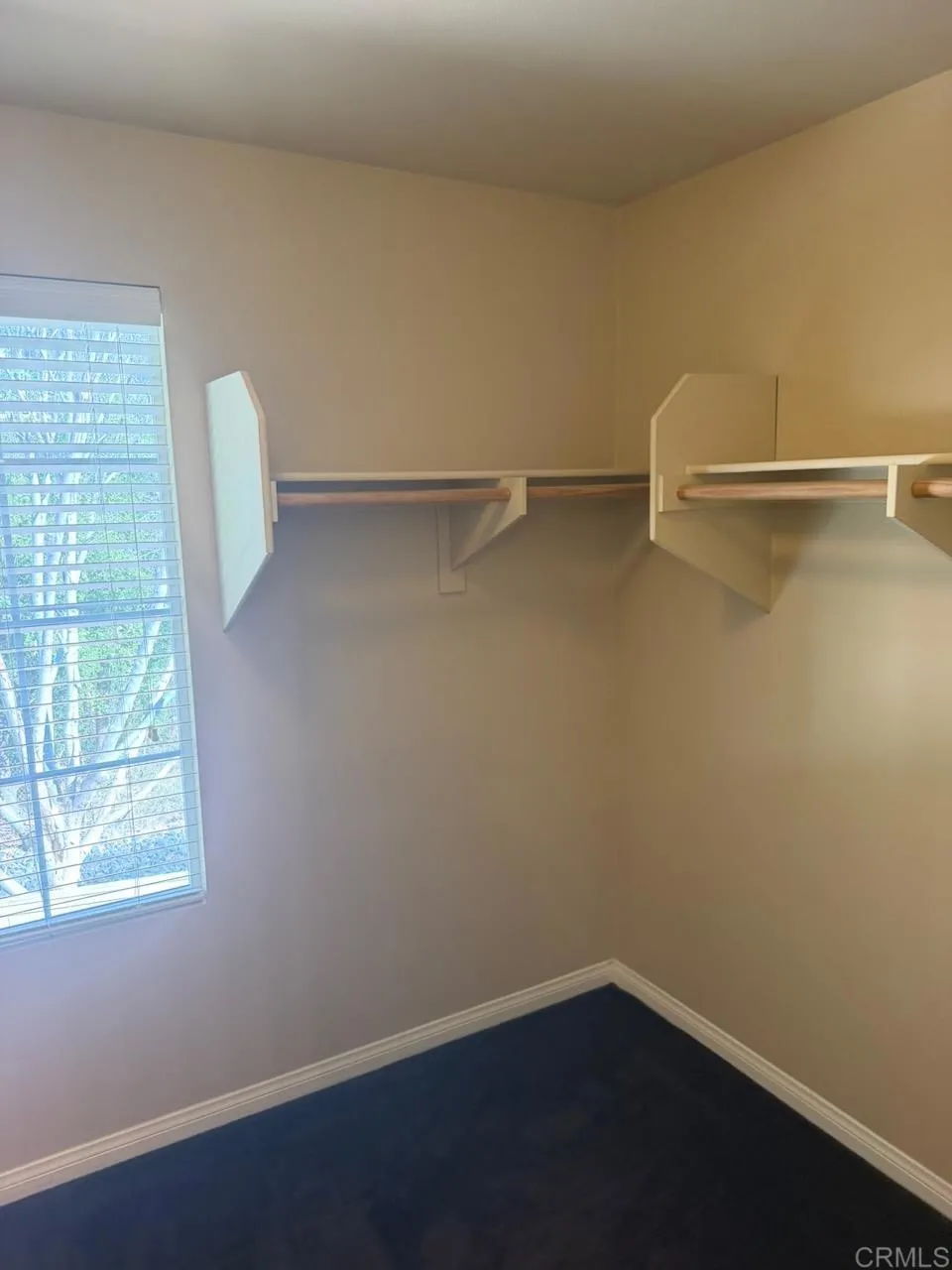 https://cdn.realtyfeed.com/cdn/127/306799438/9b986872b5a66085df5b8beb38a8c9e7.webp