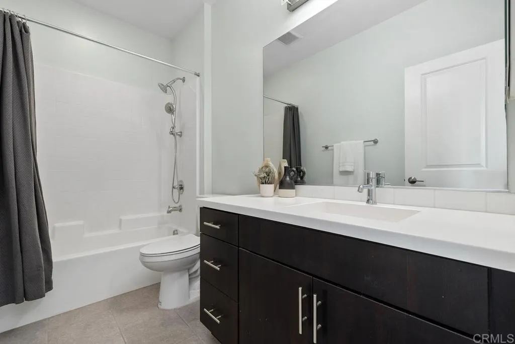 https://cdn.realtyfeed.com/cdn/127/306799453/32d8c84552c9a5e1a5fa354f43ca5d99.webp