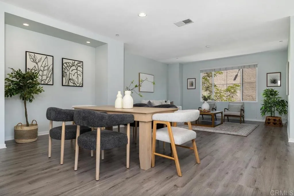 https://cdn.realtyfeed.com/cdn/127/306799453/3906630f510f00686b1ff1e203c2ba09.webp