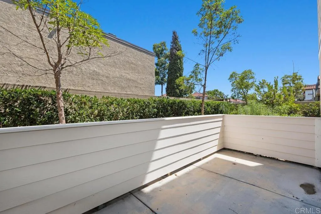 https://cdn.realtyfeed.com/cdn/127/306799453/5f95adefd09f2a23deacc17225861c67.webp