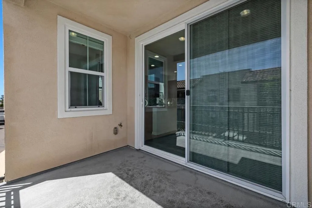 https://cdn.realtyfeed.com/cdn/127/306799453/dad914eb0bc2ae33f6d6db75d09e4bbf.webp