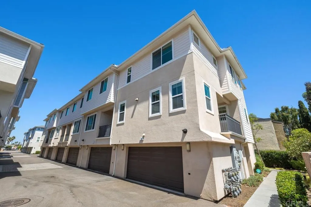 https://cdn.realtyfeed.com/cdn/127/306799453/e89325c61630c2bc7d67403a8d10d52b.webp