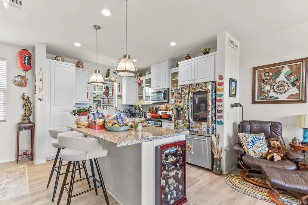 https://cdn.realtyfeed.com/cdn/127/306799465/91577c88abdce8eae13b77a5b678a59f.webp