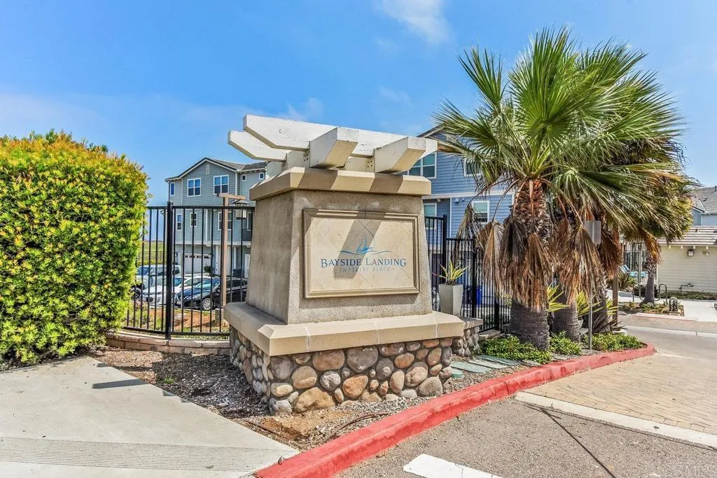 https://cdn.realtyfeed.com/cdn/127/306799465/ba6f456b4854cc20c7a94e26597895c9.webp