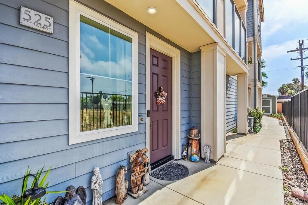 525 Sandpiper Way, Imperial Beach CA 91932