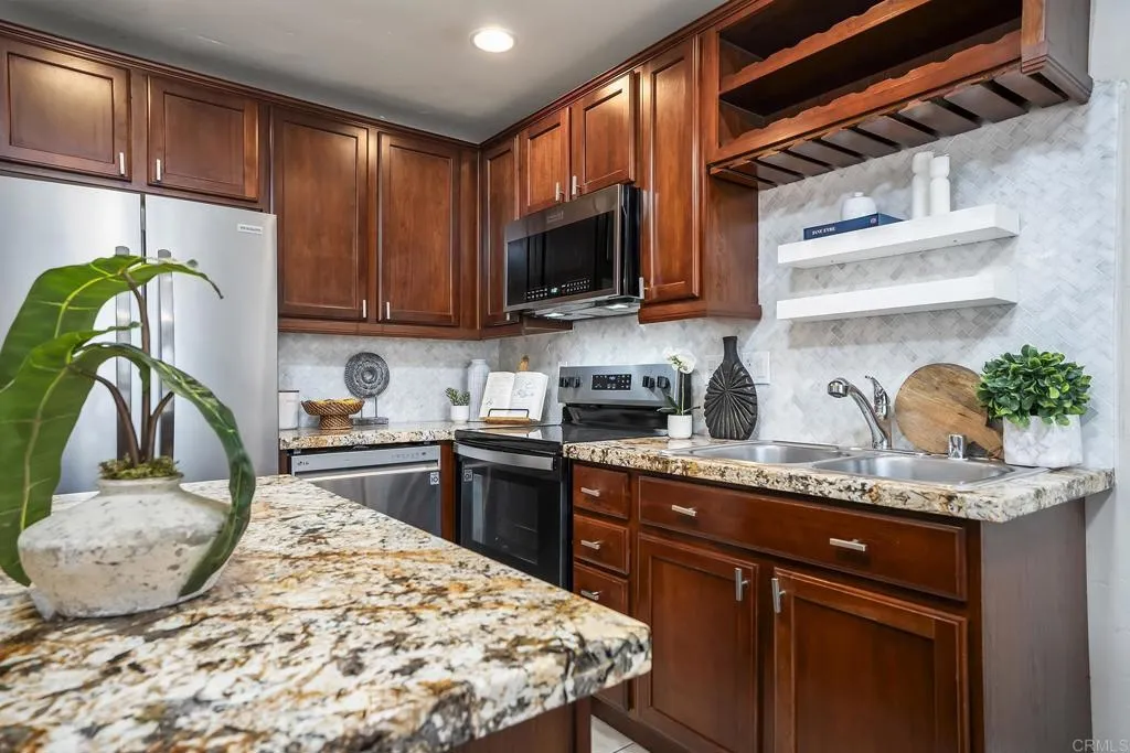 https://cdn.realtyfeed.com/cdn/127/306799544/126e91e956897b5e1ecf18795744b4e2.webp