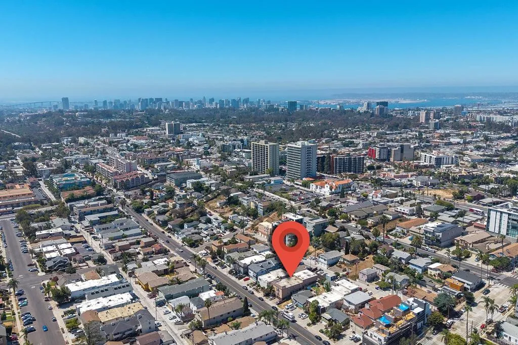 https://cdn.realtyfeed.com/cdn/127/306799544/494182a2d4ce363035b913f190c17221.webp