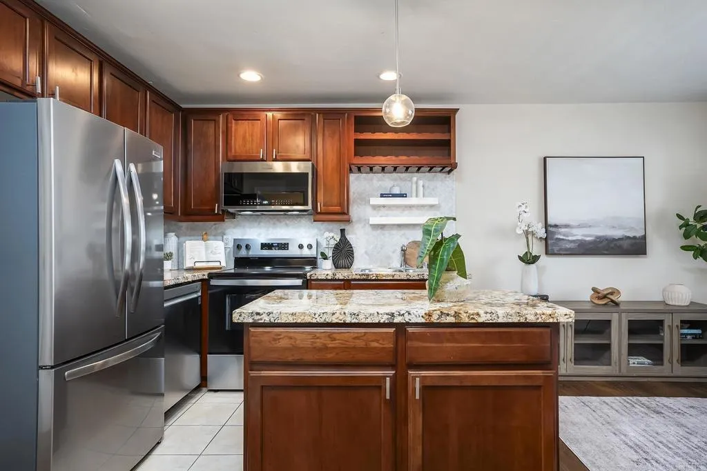 https://cdn.realtyfeed.com/cdn/127/306799544/c4feab531adf74172e81d24b22bea0d9.webp