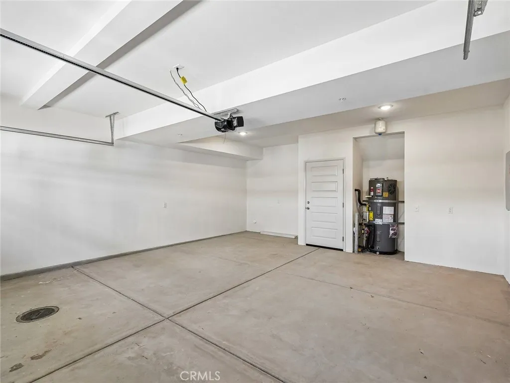 https://cdn.realtyfeed.com/cdn/127/306799592/fe56eb4e22f37da91be93970706c82f2.webp