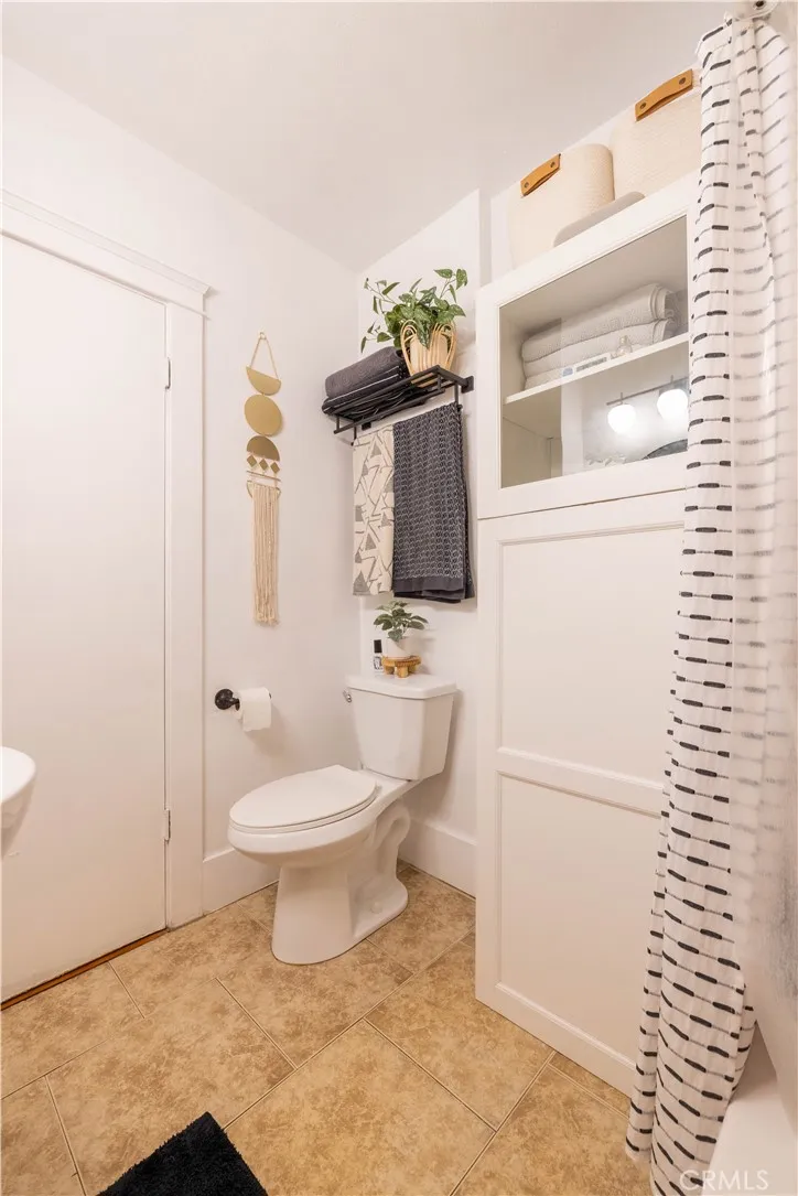 https://cdn.realtyfeed.com/cdn/127/306799604/142f33977b9ed44212b3411aec6b39fa.webp