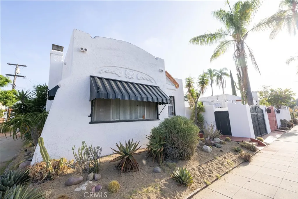 https://cdn.realtyfeed.com/cdn/127/306799604/68dd0f72a8aa28d9dc97023cbe67460e.webp