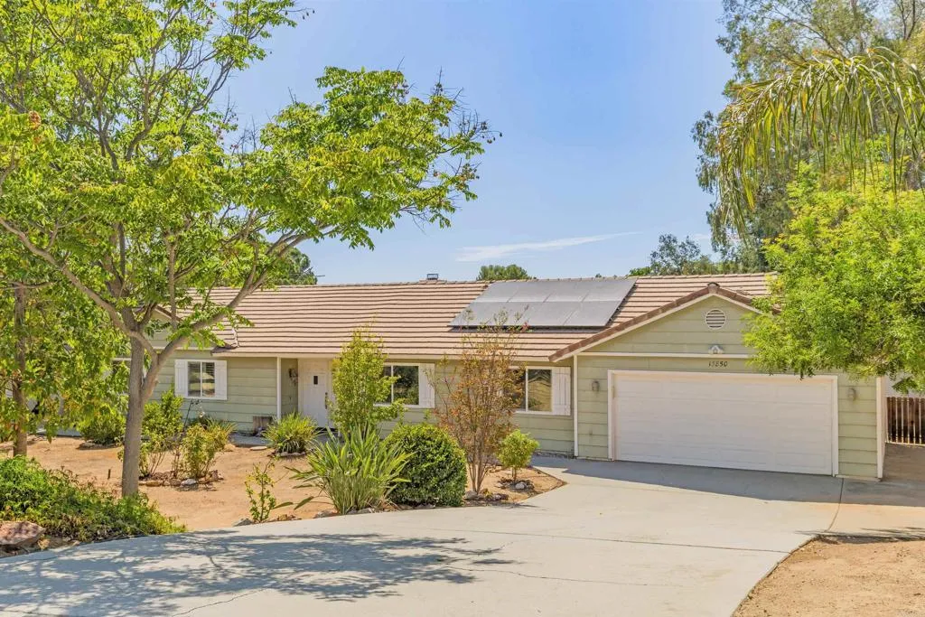 15850 Fecanin Way, Ramona, CA 92065 - Main photo, Ramona, CA